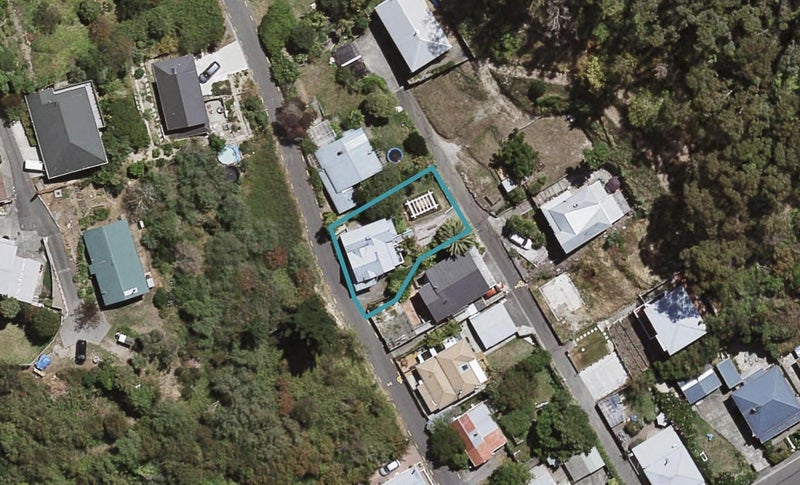 8 Burke Street, Hospital Hill, Napier - Carousel 1