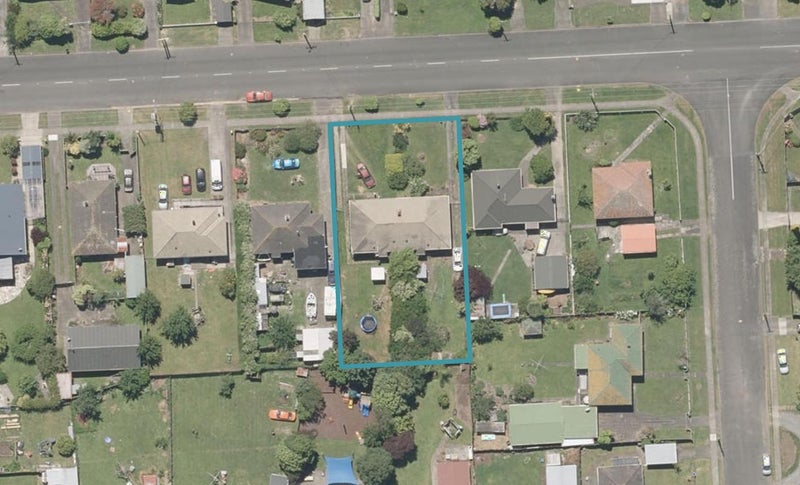 22 Wakefield Street, Whanganui East, Whanganui - Carousel 1