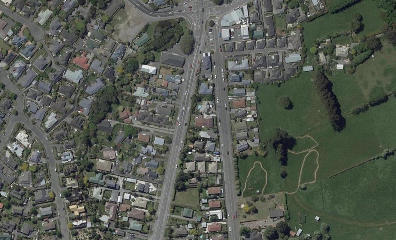 2/6 Kennedys Bush Road, Halswell, Christchurch - Carousel 1