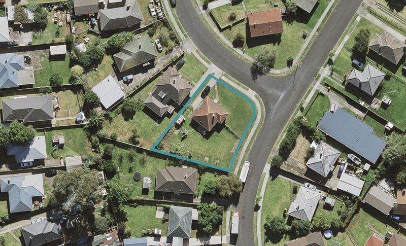 2 Sperry Place, Mangere, Auckland - Carousel 1