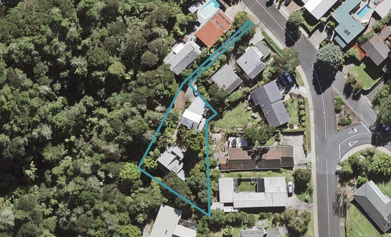 122 Roseberry Avenue, Birkenhead, Auckland - Carousel 1