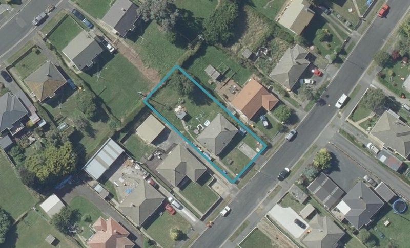 70 Dovecote Avenue, Corstorphine, Dunedin - Carousel 1