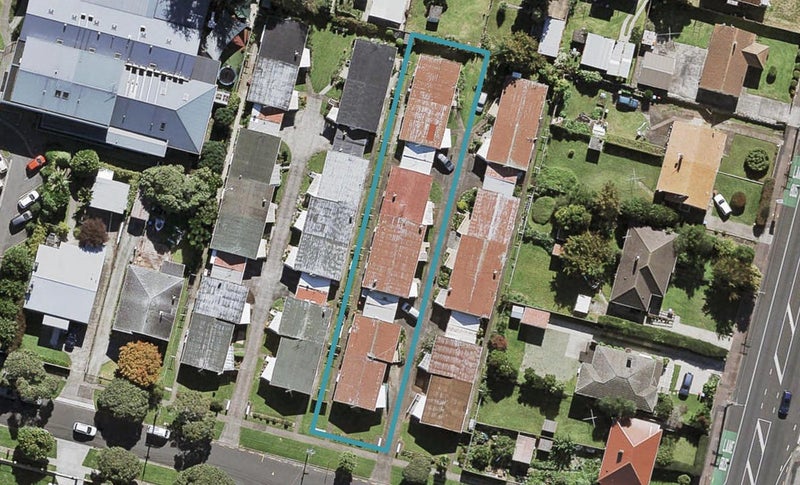 3/3 Coyle Street, Sandringham, Auckland - Carousel 1