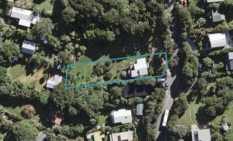 66 O'Brien Road, Omiha, Waiheke Island - Carousel 1