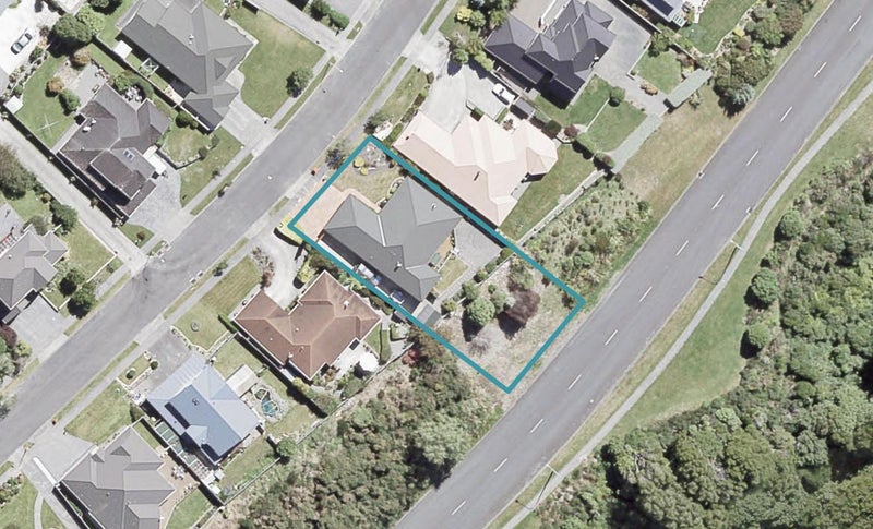 11 Birkinshaw Grove, Riverstone Terraces, Upper Hutt - Carousel 1