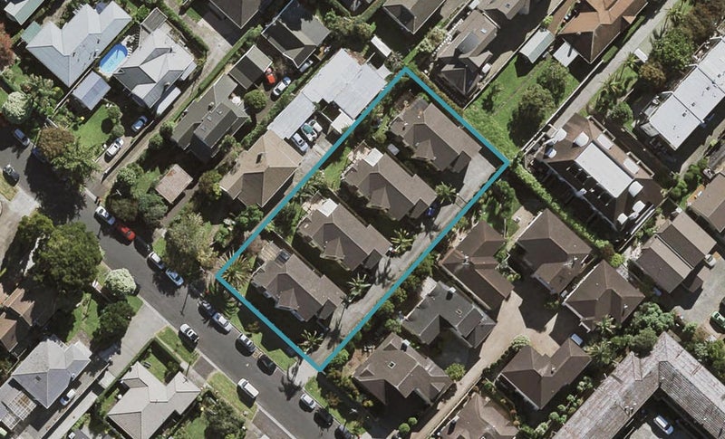 23C Tawera Road, Greenlane, Auckland - Carousel 1