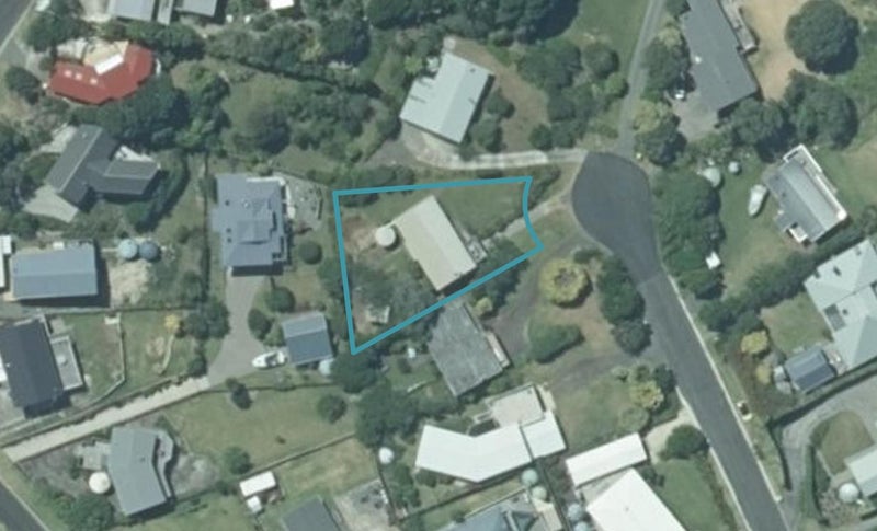 7 Bay View Place, Ferry Landing, Whitianga - Carousel 1