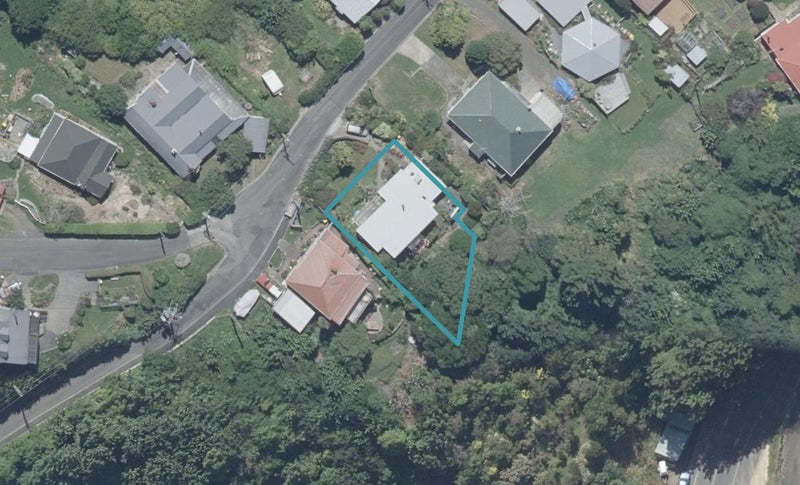 46 Harbour Terrace, Careys Bay, Port Chalmers - Carousel 1