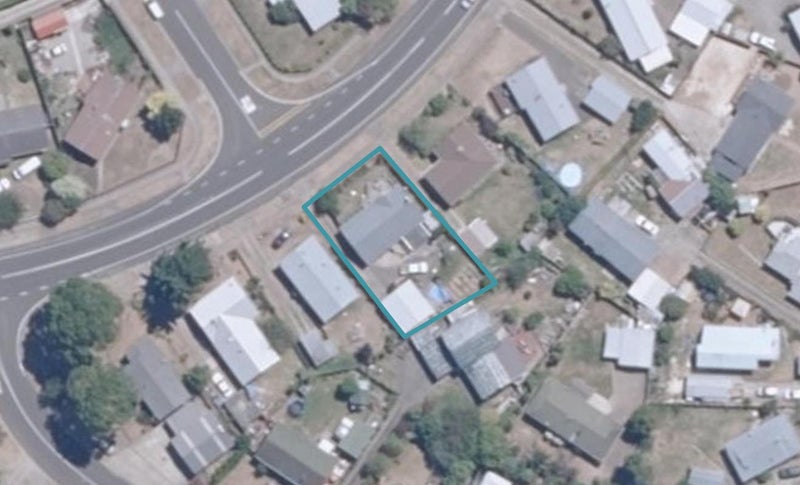 82 Richmond Avenue, Richmond Heights, Taupo - Carousel 1