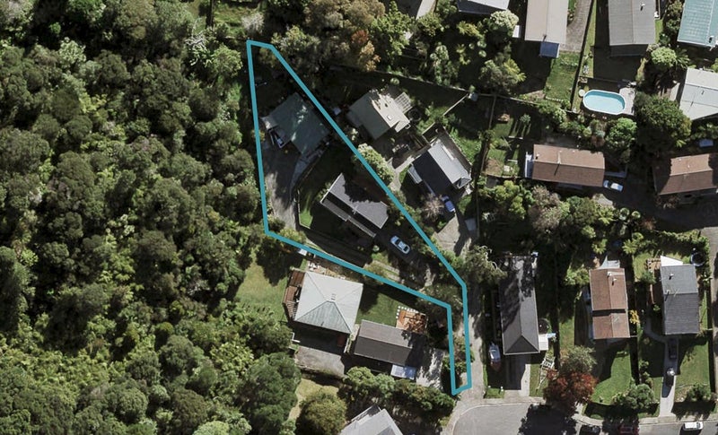 2/21 Jenanne Place, Tōtara Vale, Auckland - Carousel 1