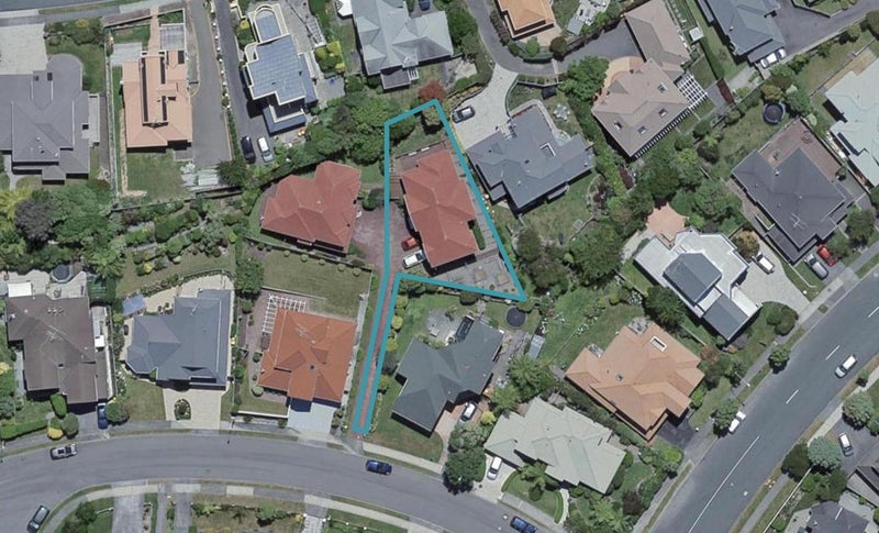 6A Corsham Grove, Churton Park, Wellington - Carousel 1