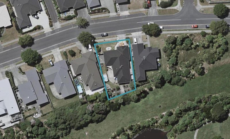 26 Waterstone Avenue, Paraparaumu, Paraparaumu - Carousel 1