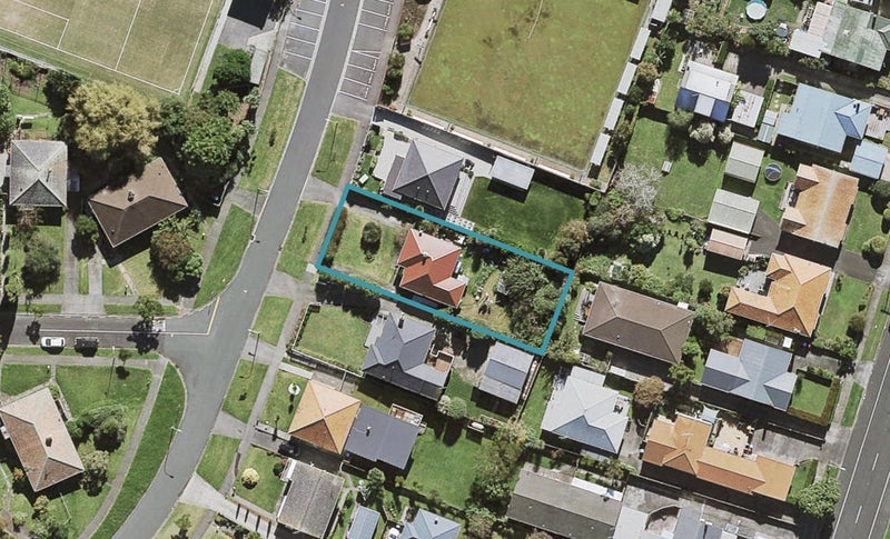 68 Kiwitea Street, Sandringham, Auckland - Carousel 1