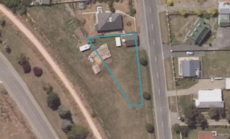 1 Essex Street, Weston, Oamaru - Carousel 1
