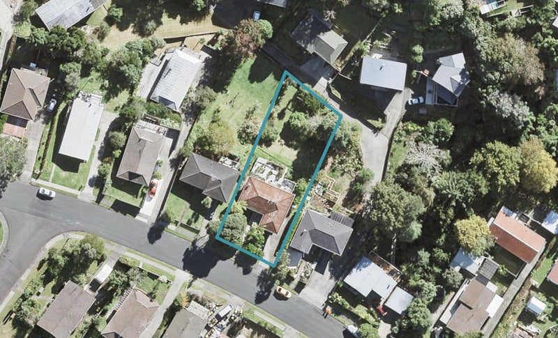 42 Weatherly Road, Torbay, Auckland - Carousel 1
