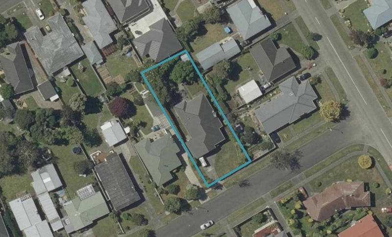 39 Henare Street, West End, Palmerston North - Carousel 1