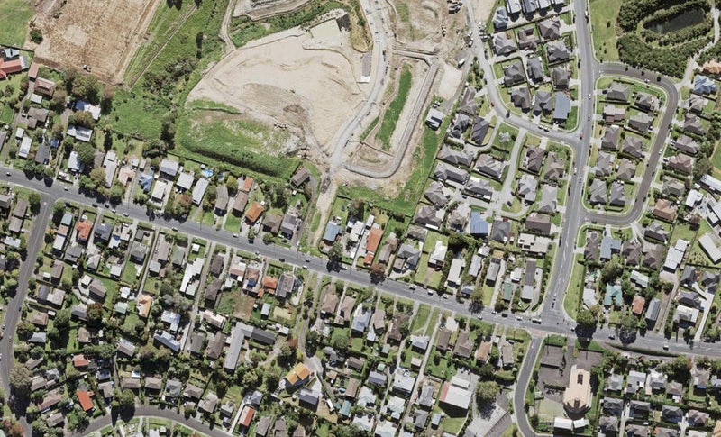 6/80 Royal Road, Massey, Auckland - Carousel 1