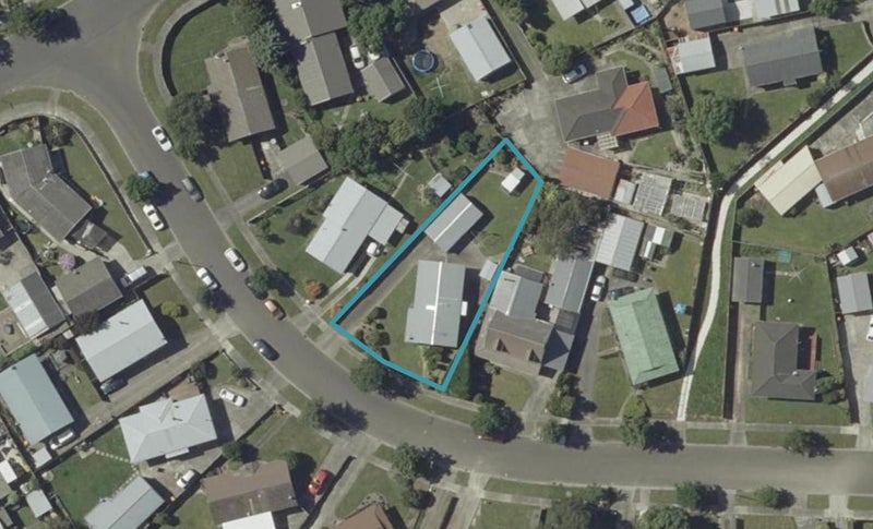7 Cumberland Place, Kelvin Grove, Palmerston North - Carousel 1