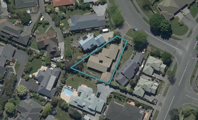 5 Kedleston Drive, Avonhead, Christchurch - Carousel 1
