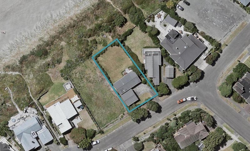 30 Ara Kuaka, Waikanae Beach, Waikanae - Carousel 1