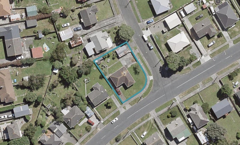 7 Reynolds Street, Taita, Lower Hutt - Carousel 1