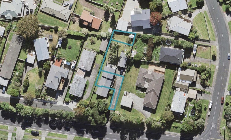 8/60 Triangle Road, Massey, Auckland - Carousel 1
