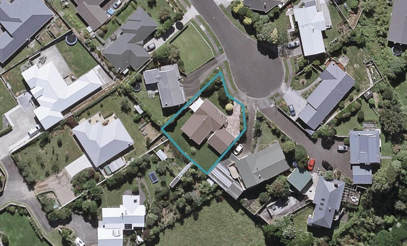 10 Ash Place, Whalers Gate, New Plymouth - Carousel 1