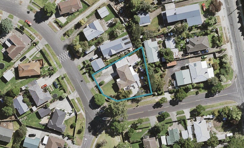 3 Karepo Crescent, Ranui, Auckland - Carousel 1