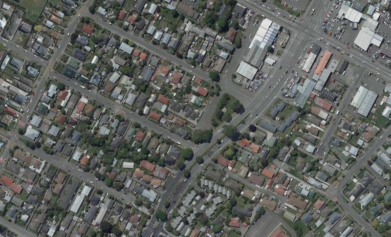 2/9 Isabella Place, Waltham, Christchurch - Carousel 1
