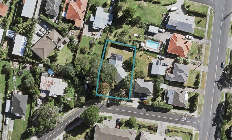 1 Routley Drive, Glen Eden, Auckland - Carousel 1