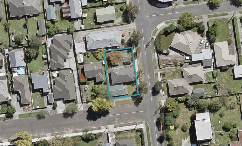 25 Elm ST, Ebdentown, Upper Hutt - Carousel 1