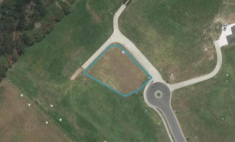 1 Kuaka Crescent, Mangawhai, Mangawhai - Carousel 1
