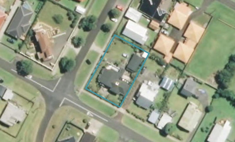 3 Napier Street, Opunake - Carousel 1