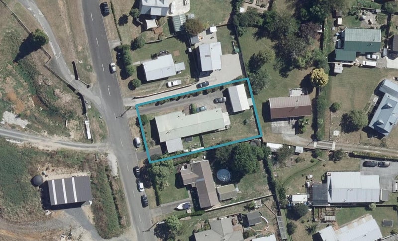 15 Deseret Road, Temple View, Hamilton - Carousel 1
