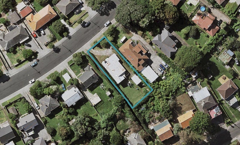 26 Court Crescent, Panmure, Auckland - Carousel 1