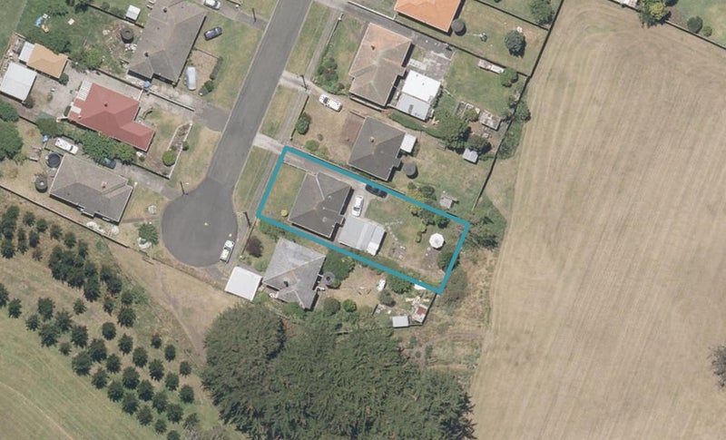 15 Brooking Street, Tawhero, Whanganui - Carousel 1