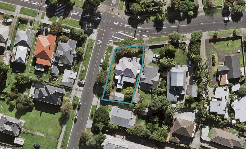 61 Symonds Street, Onehunga, Auckland - Carousel 1