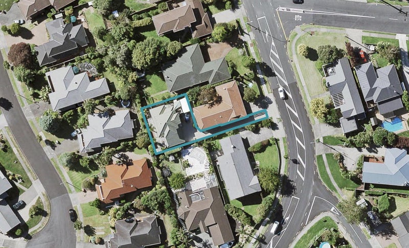 3A Somerville Road, Shelly Park, Auckland - Carousel 1
