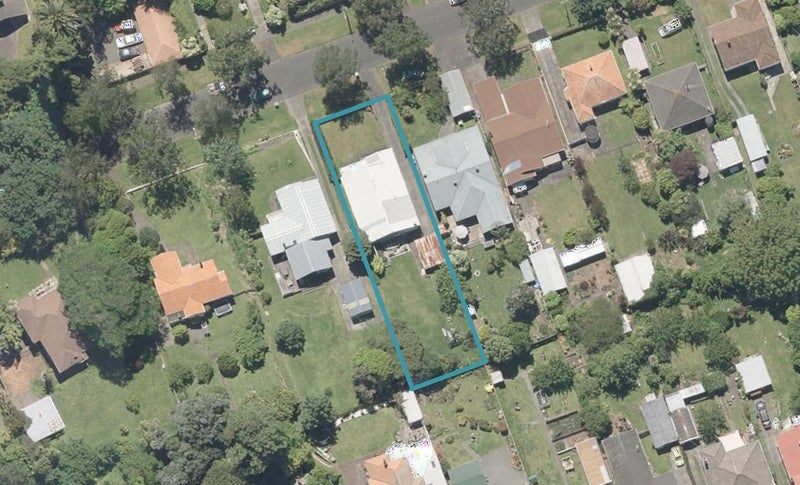 8 Nile Street, Whanganui East, Whanganui - Carousel 1