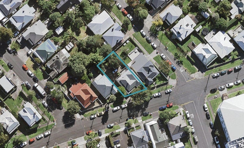 17 Aitken Terrace, Kingsland, Auckland - Carousel 1