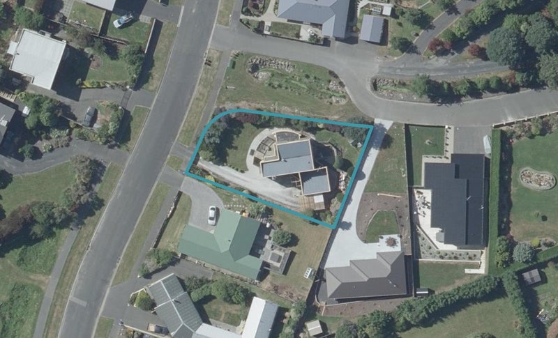 35 Friendship Drive, Waldronville, Dunedin - Carousel 1