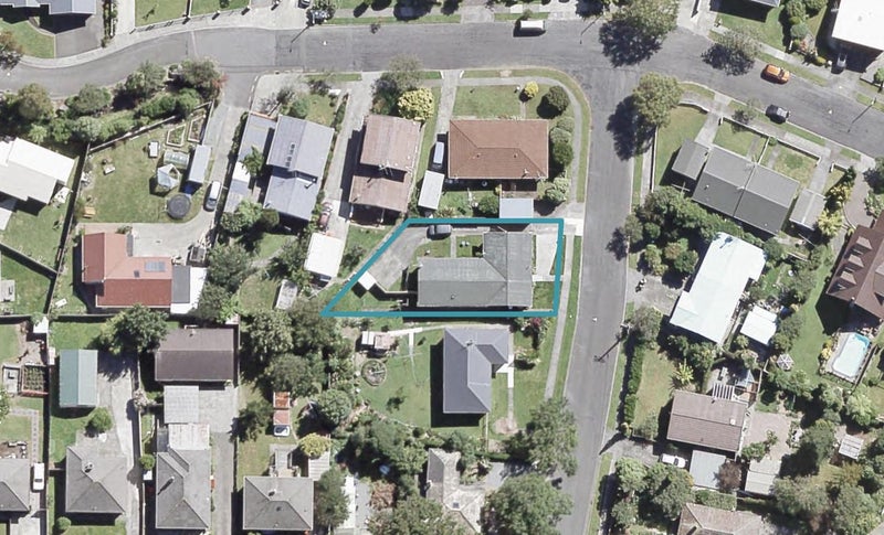 2/5 Purdy Street, Naenae, Lower Hutt - Carousel 1