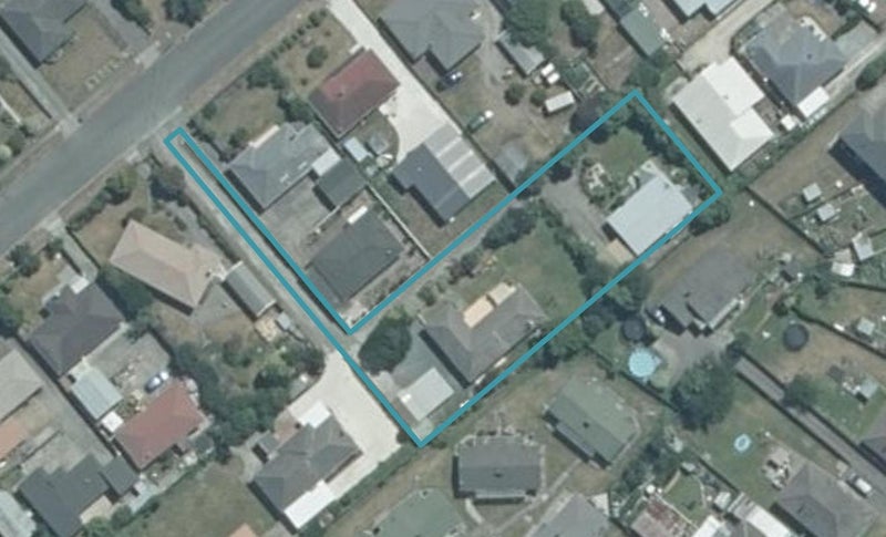 2/13 Palm Avenue, Stoke, Nelson - Carousel 1