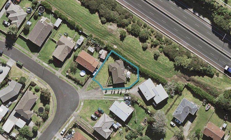 22 Ilford Crescent, Mangere, Auckland - Carousel 1