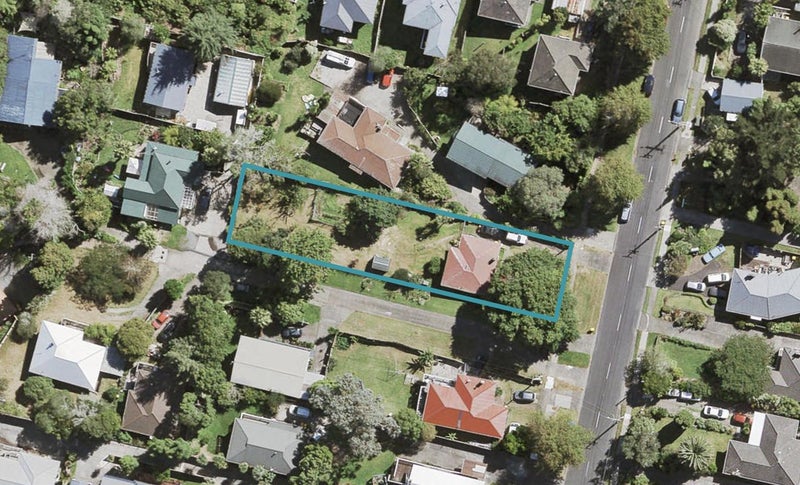 85 Woodglen Road, Glen Eden, Auckland - Carousel 1