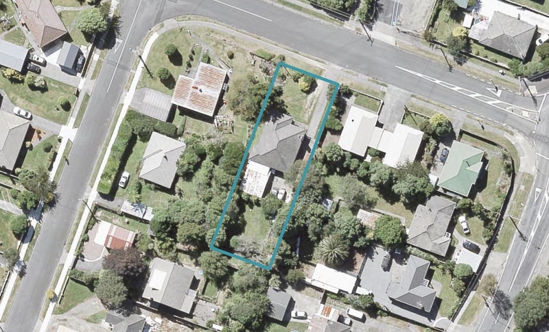 3 Burden Avenue, Wainuiomata, Lower Hutt - Carousel 1