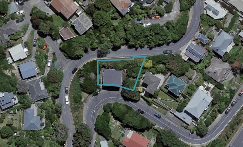 16 Rakau Road, Hataitai, Wellington - Carousel 1