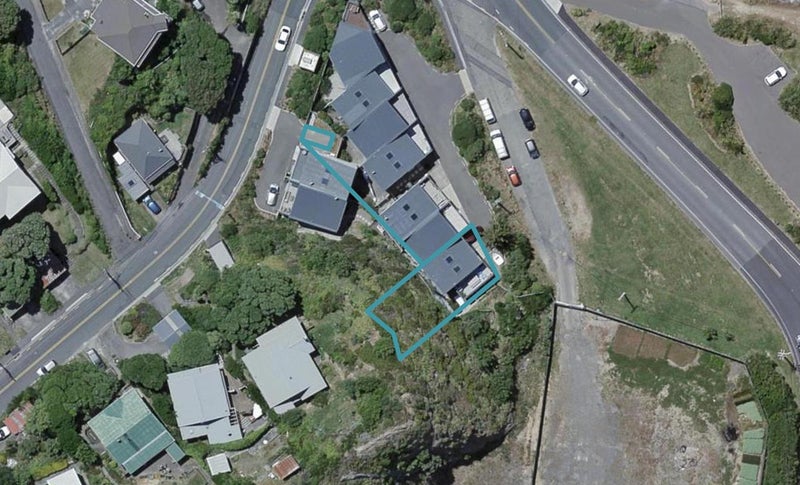 356 Queens Drive, Lyall Bay, Wellington - Carousel 1