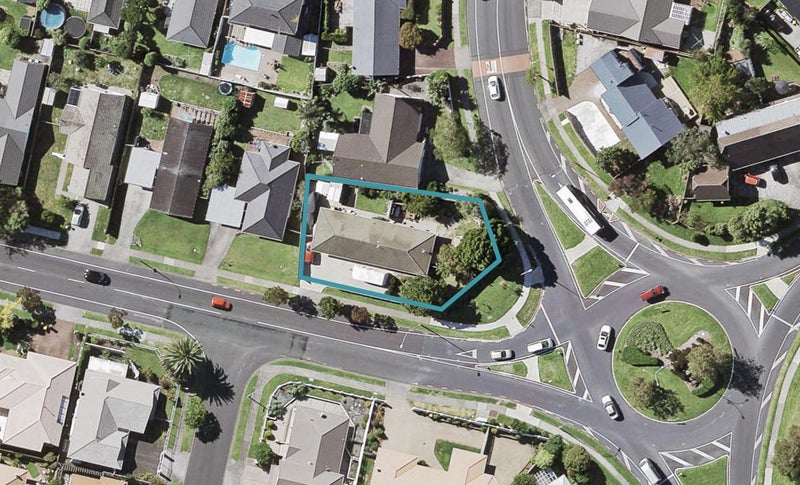 40 Butley Drive, Farm Cove, Auckland - Carousel 1
