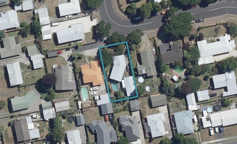 11 Fuchsia Avenue, Pukete, Hamilton - Carousel 1
